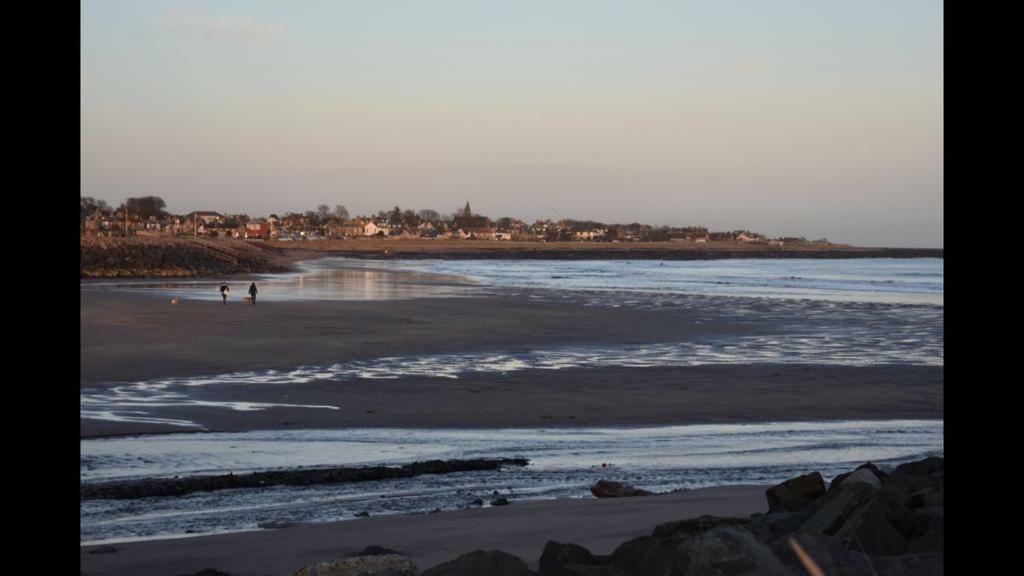 Links View Apartment, Carnoustie Kültér fotó